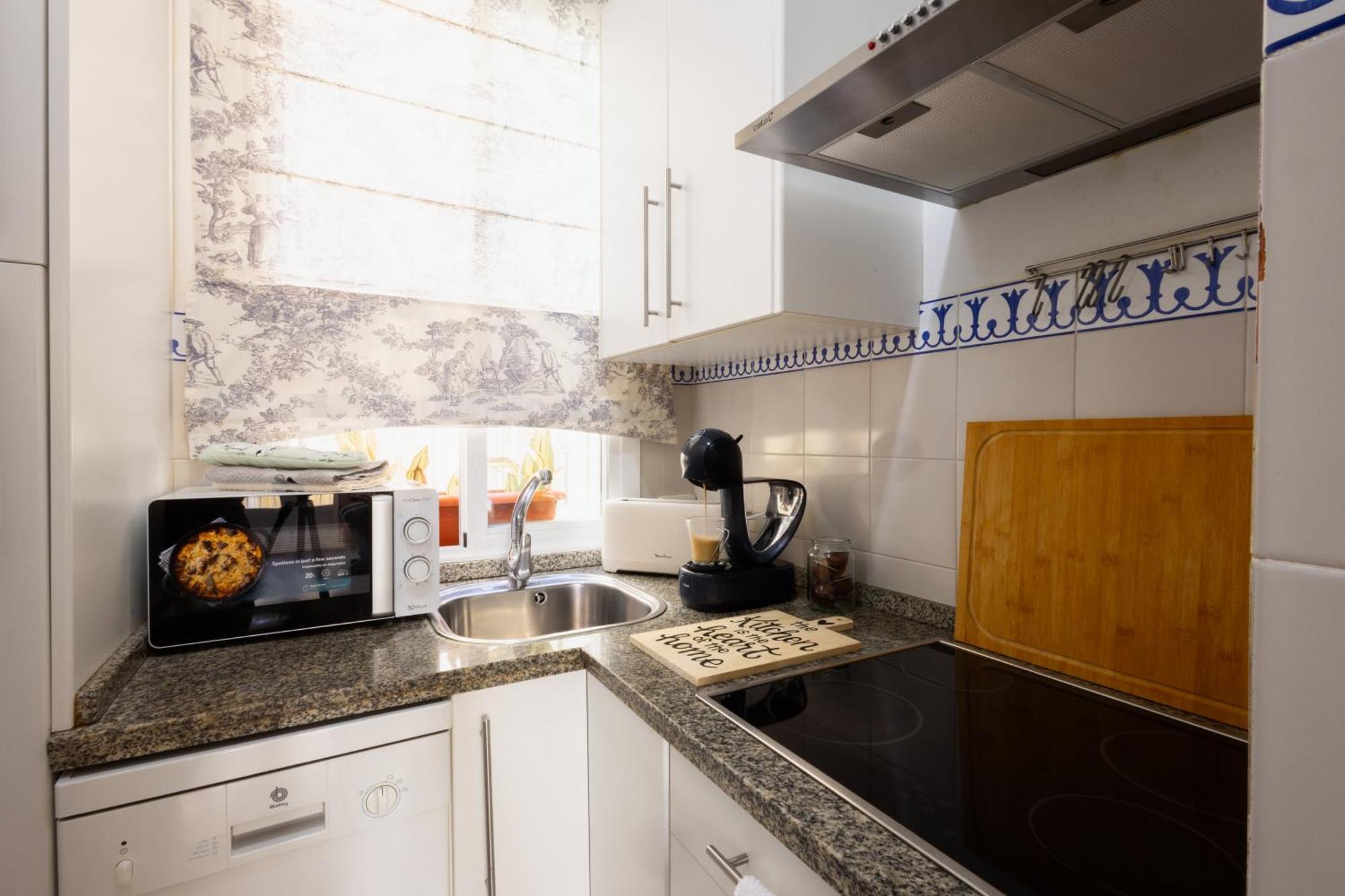 Apartamento Acogedor En Triana Sevilla Bagian luar foto